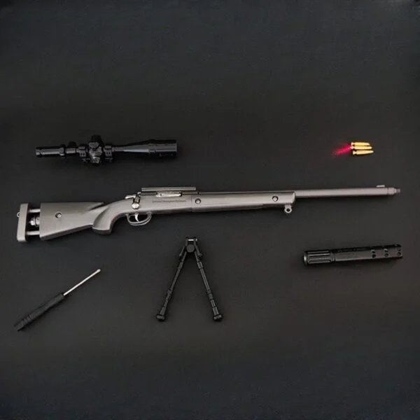 1:2.05 M24