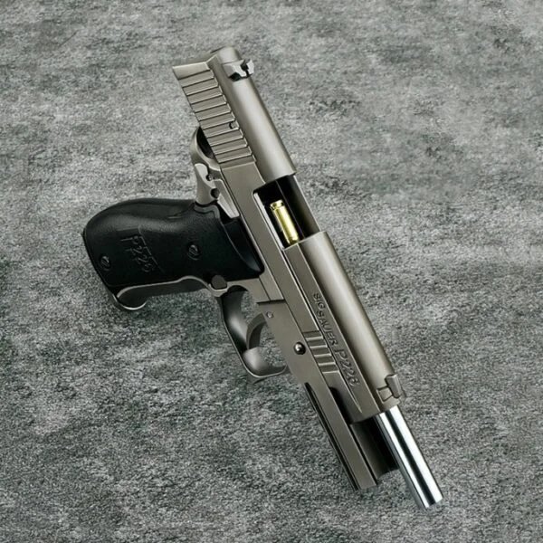 1:2.05 SIG P226