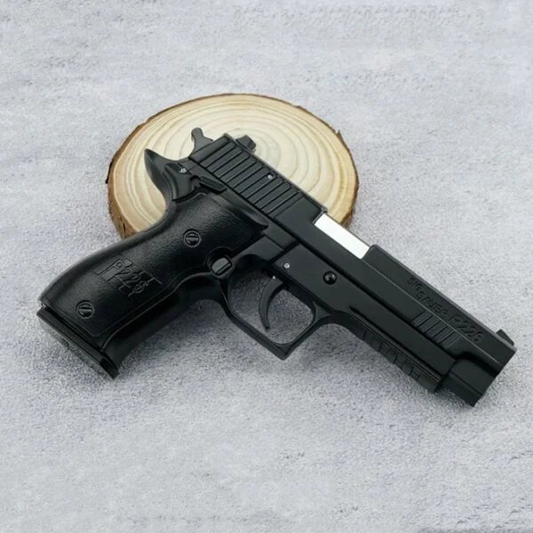 1:2.05 SIG P226