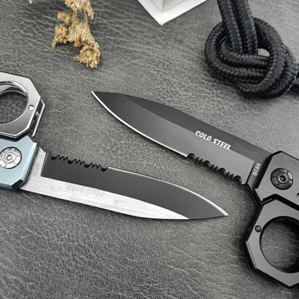 Brass Knuckle Knife