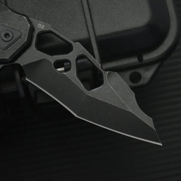 D2 Heavy-Duty Knife