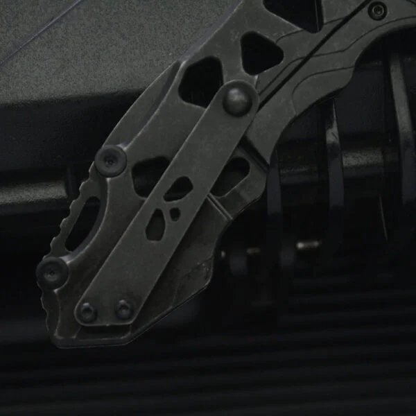 D2 Heavy-Duty Knife