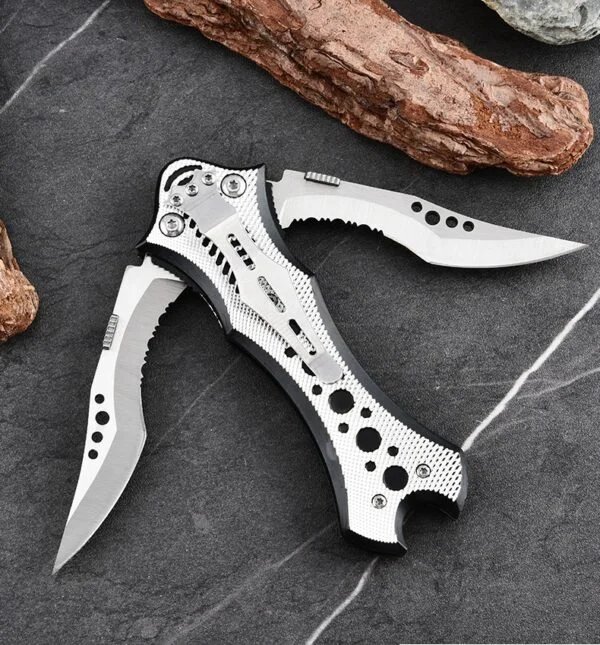 Double Blade Knife