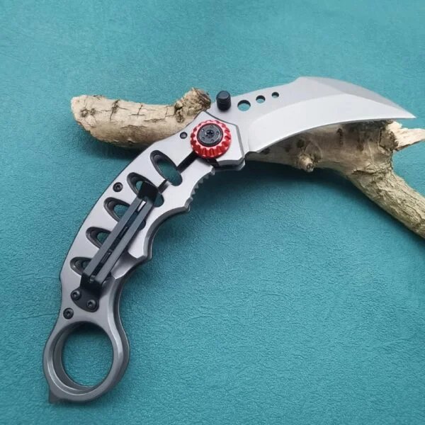 Folding Claw Knife