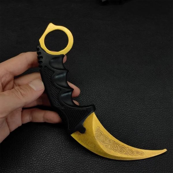 Karambit & Balisong ✩ | Lore
