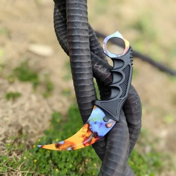 Karambit ✩ | Hardened
