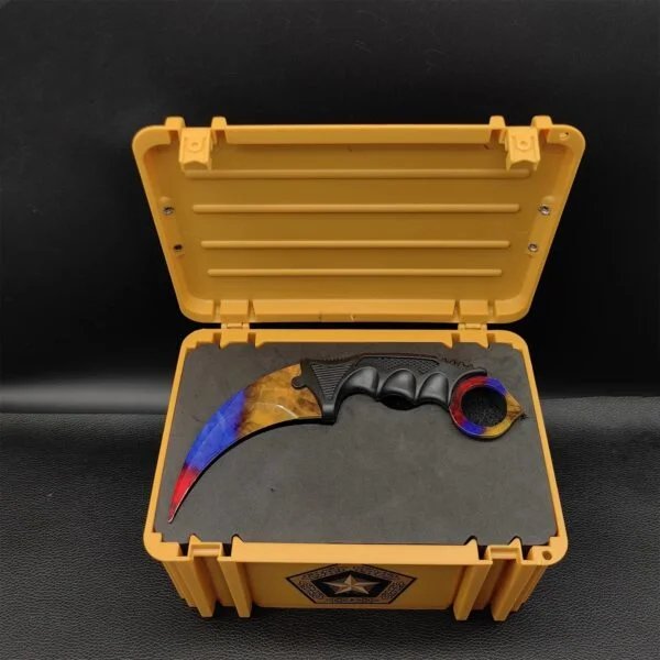 Karambit ✩ | Marble Fade