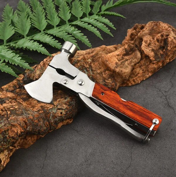 Multifunctional Tactical Axe .90