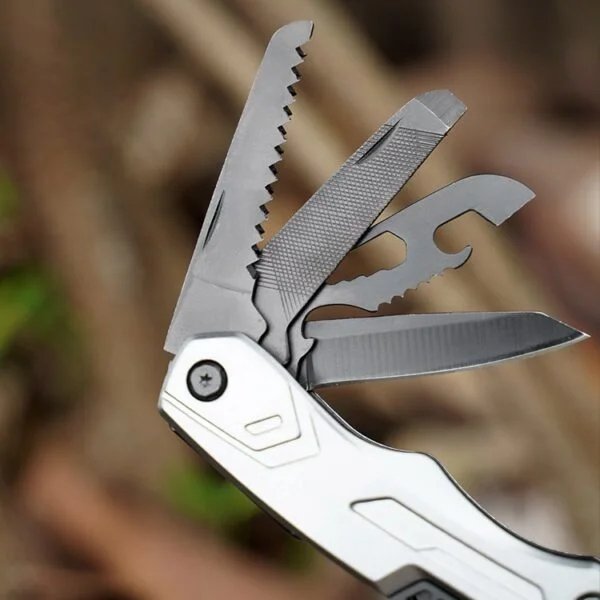 Multifunctional Tactical Axe .90