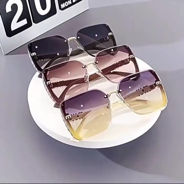 Polygonal Frame Sunglasses