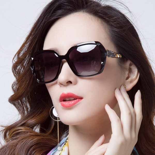 Large Frame Sunglasses